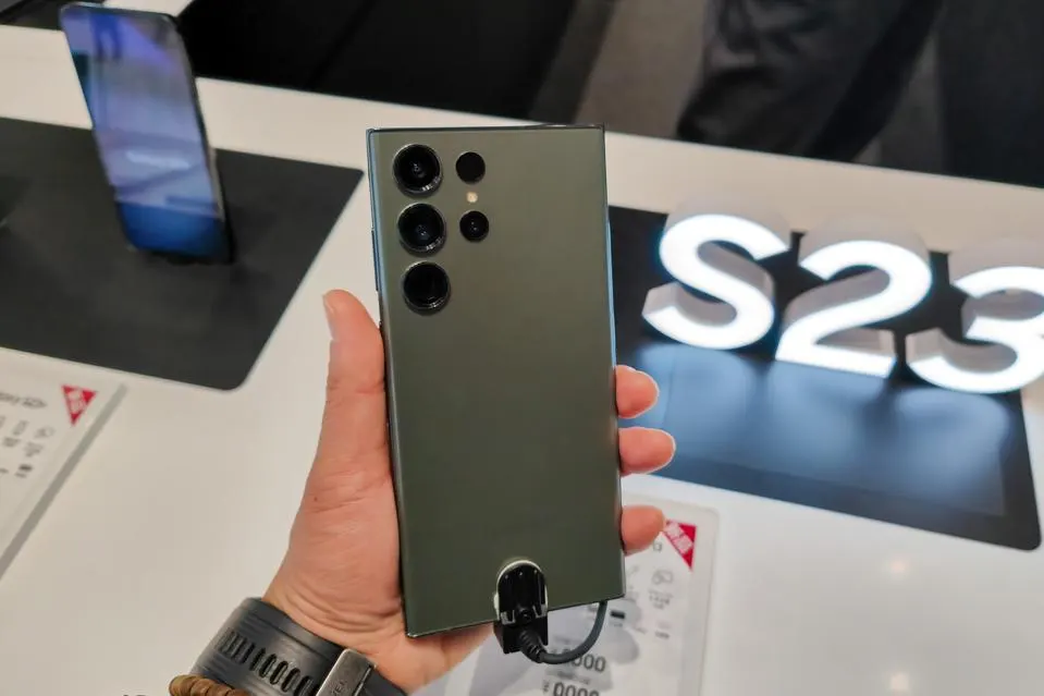 Samsung One UI 7